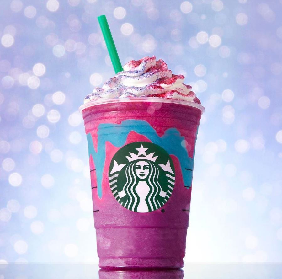 StarbucksMenu's tweet image. It's here!! The #UnicornFrappuccino is available starting TODAY starbuckssecretmenu.net/starbucks-unic… #Starbucks