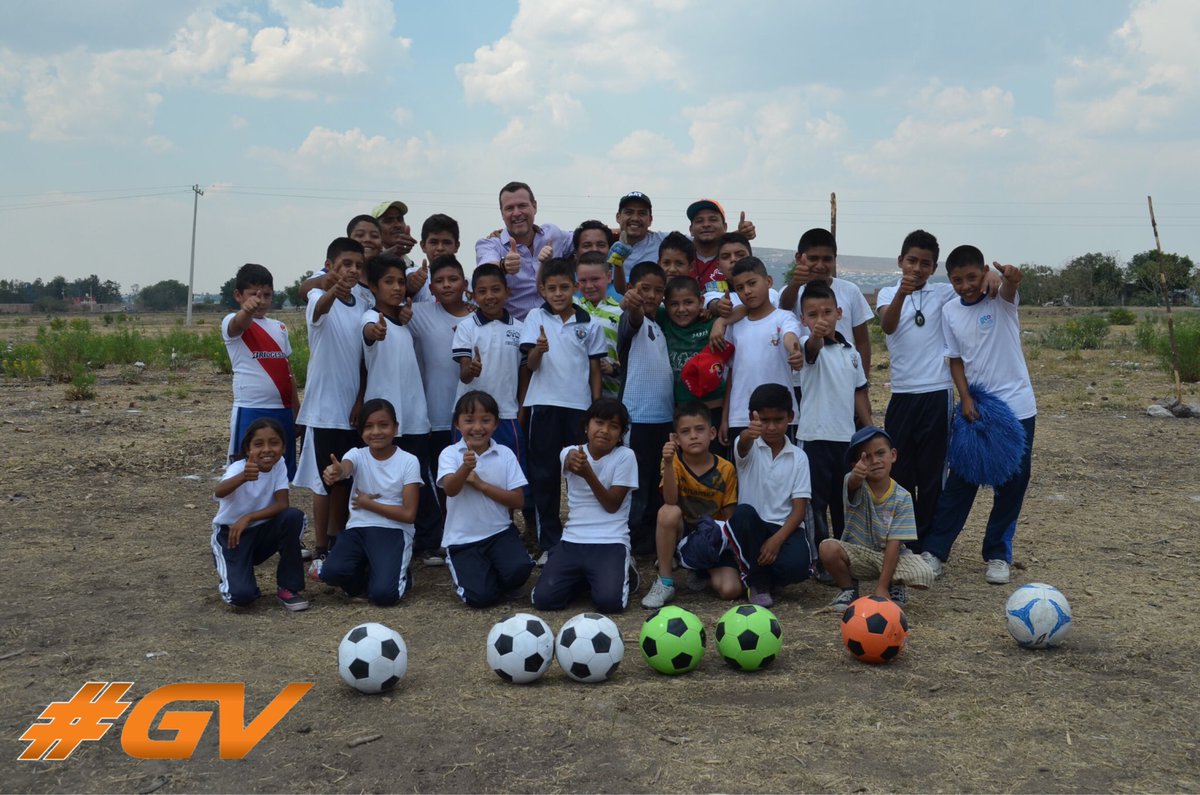 gvillegas2018's tweet photo. Visite la comunidad el Guayabo donde convivi con niños que practican este increíble deporte. A los cuales se les seguirá apoyando. https://t.co/7YURKxG87W