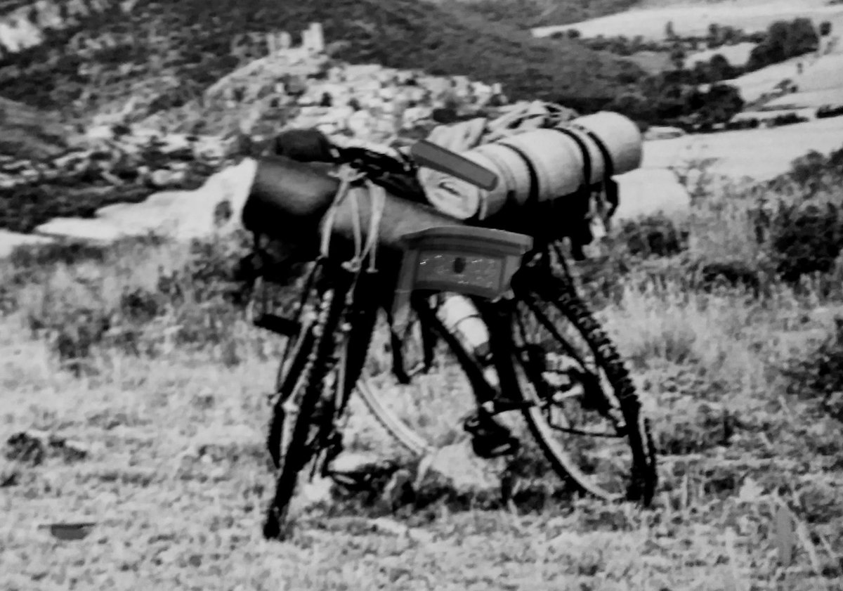 La #bici nos une! Fixi, BTT, BMX, urbana, flaca, plegable, híbrida, cruiser, estática, eléctrica... Feliz #DiaMundialDeLaBicicleta