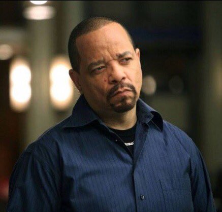 FINALLEVEL's tweet photo. SVU Season 18 has wrapped! Thanks to everyone! Season 19???? Hold your breath. https://t.co/yrWORqvWSB