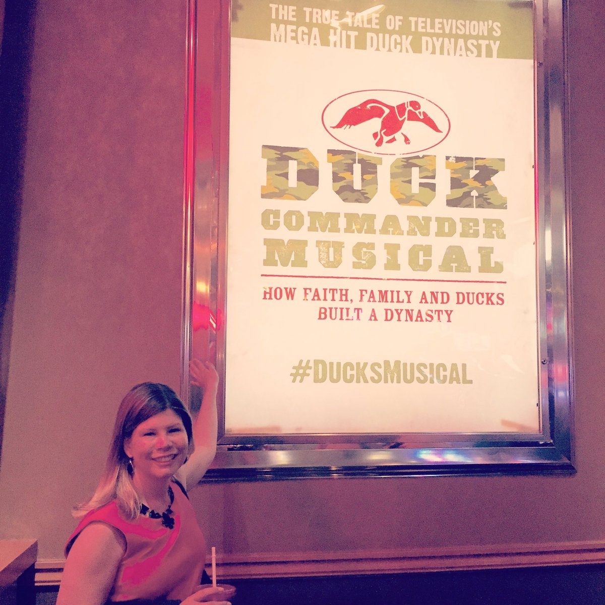 KarenLGermain's tweet photo. This had an unfortunate short-run. Quirky story, catchy songs, top-notch cast. And ducks. #ducksmusical #LasVegas #musicals #duckdynasty https://t.co/f0kgtvvowv