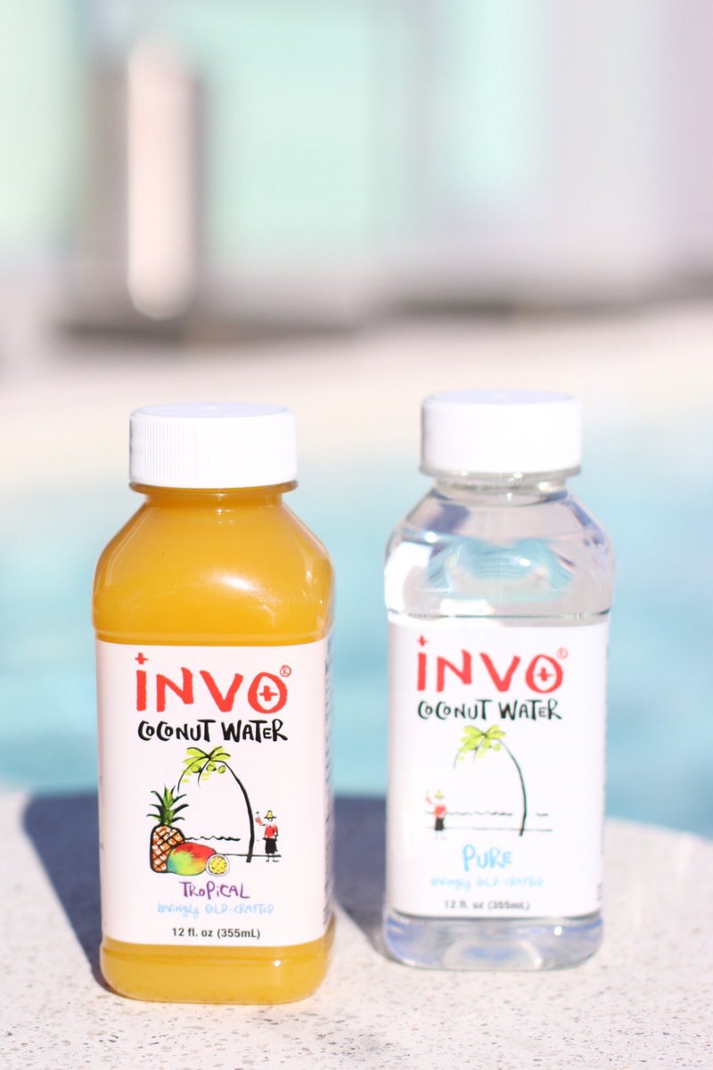 invococonut's tweet image. A relaxing afternoon by the pool with a bottle of chilled INVO! #Heaven #INVOFresh