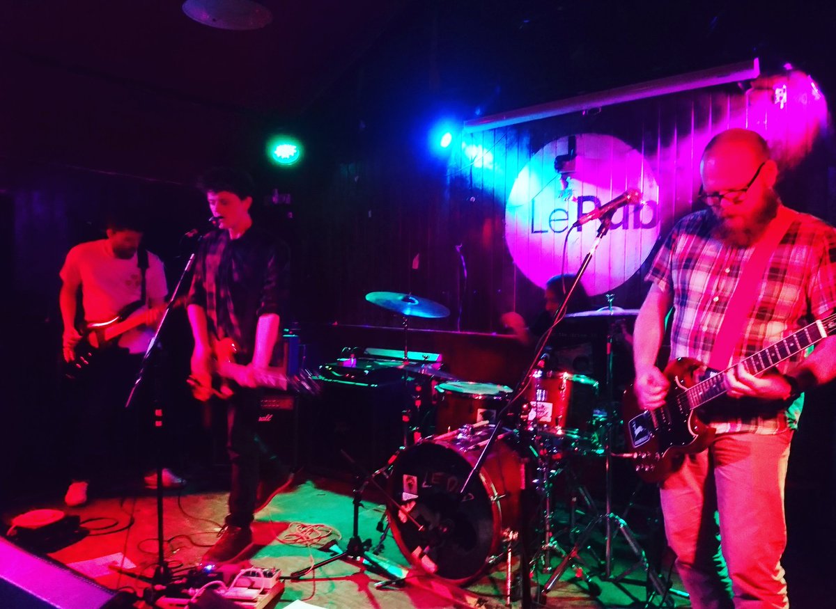 Finally getting to see <a href="/Mastsband/">Masts</a> in <a href="/Lepub/">Pepe Le Pub</a> and they are awesome! #punkrock #newport