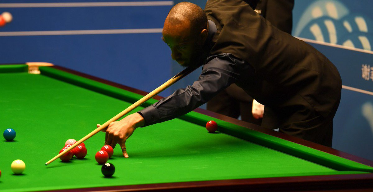bet365's tweet photo. Judd Trump is OUT of the World Championship after a 8-10 defeat to Rory McLeod.  

😯 https://t.co/ANwOxjBrSL