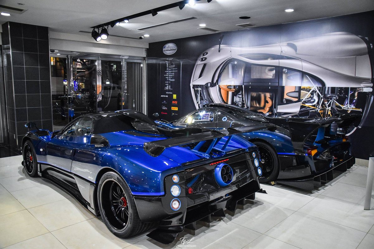 Earlsimxx's tweet photo. Pagani Zonda Revolucion vs Zonda Kiryu https://t.co/KhW2BALvBX