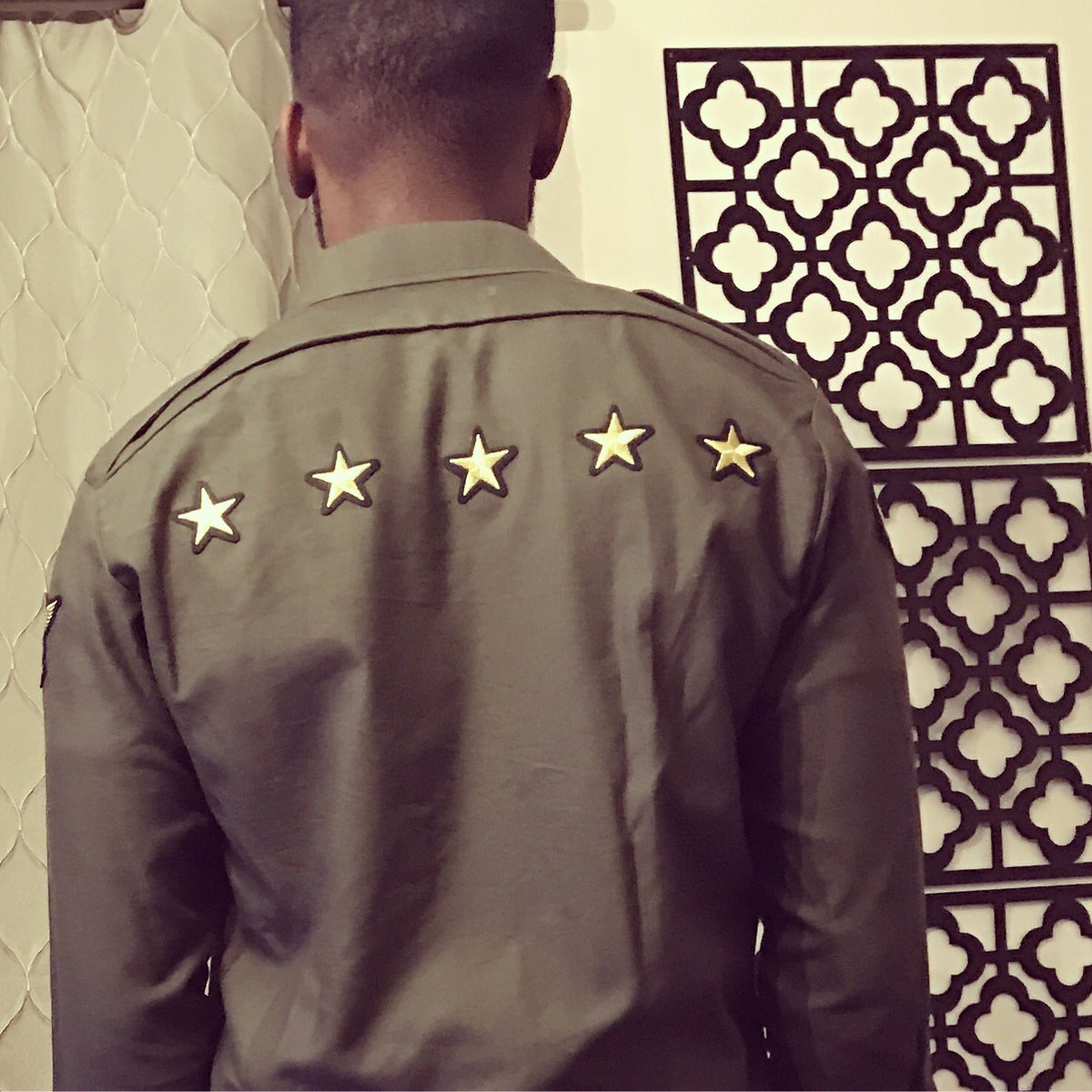 MerchbyMich's tweet image. Today I have been busy prepping and pressing the men's military shirts for the clothing collection #SneakPeek #merchbymich #oldschooltwist