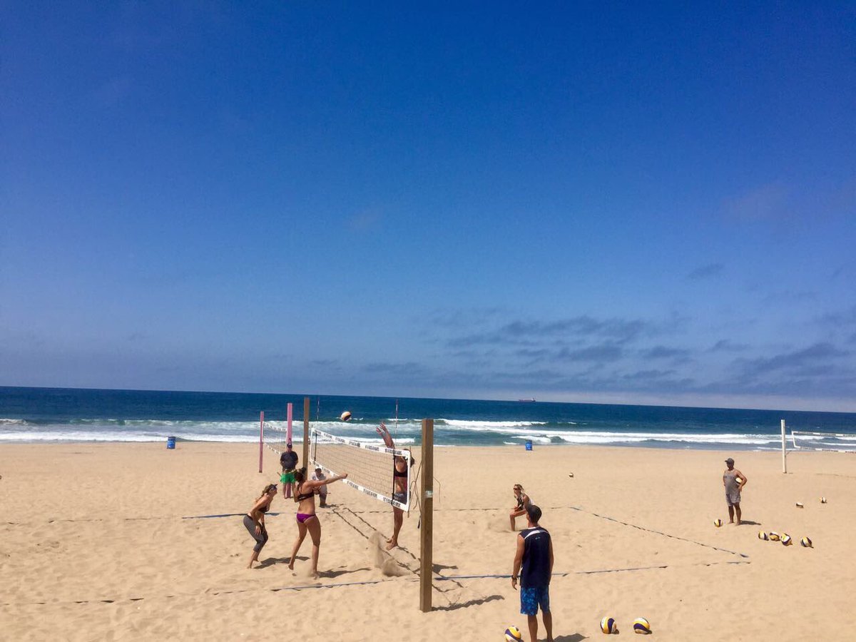 We love practice but even more at Manhattan Beach with @kerrileewalsh and @AprilRossBeach