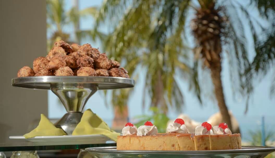 dicavaob's tweet photo. Disfruta de nuestra variedad de postres  en el mejor Resort de Santa Marta.  Tamaca Hoteles, Tu casa lejos de casa #SantaMarta  #sol #playa https://t.co/LwXojh3p2q