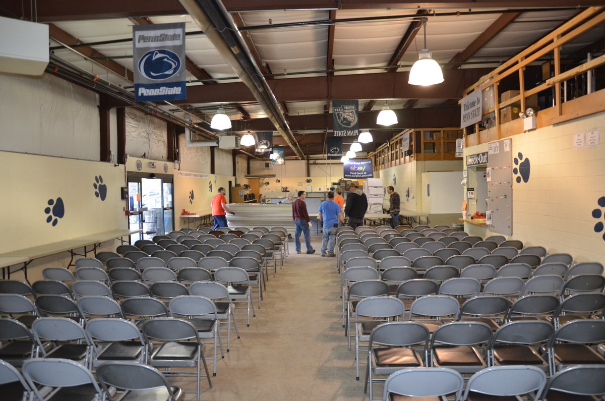 LionSurplus's tweet image. Getting things ready for our computer auction tomorrow! #Surplus #ComputerAuction