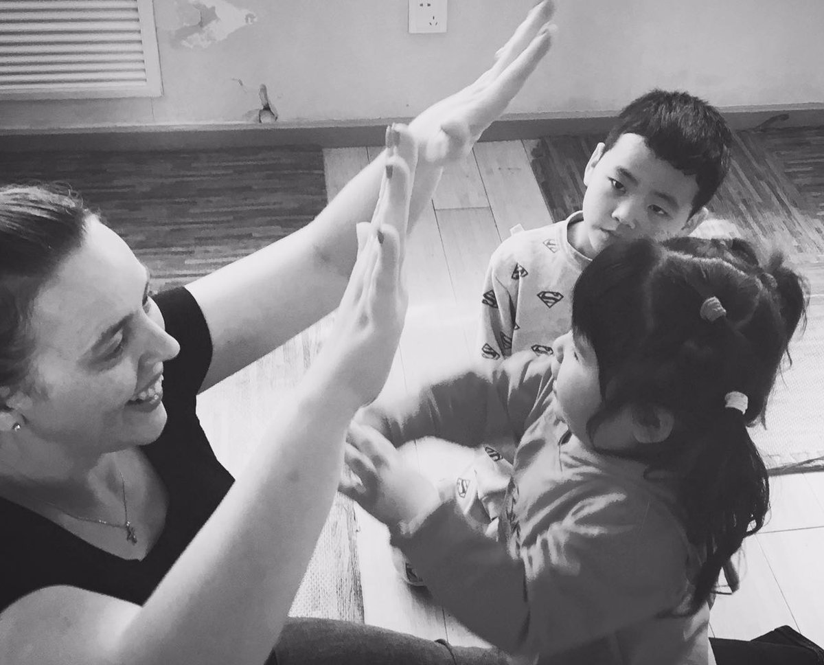 JC_Fundraising's tweet photo. Some GREAT pics taken in #China at the #Friendsofhopefosterhome Where #JCF #Australia delivered some clothes for the beautiful children https://t.co/0vSHuWGaMP
