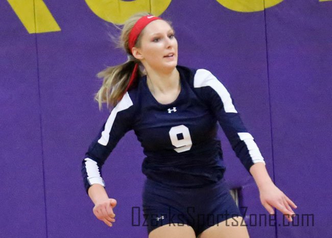 OzarksOzone's tweet photo. The 2017 Grin Action Classic Volleyball rosters have been released. See the teams here: https://t.co/I46eonvXB3 https://t.co/gLVk5nV0Ax