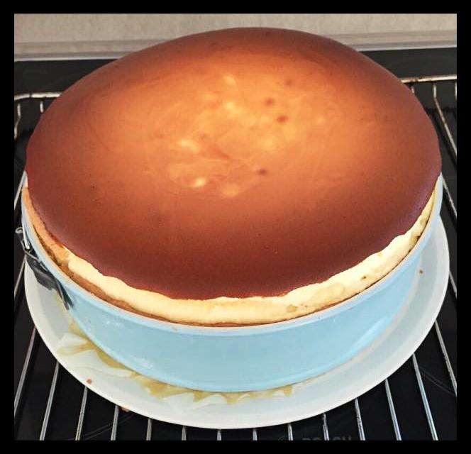 #Käsekuchen - morgen wieder frischer selbstgemachter Kuchen! Kommt vorbei!