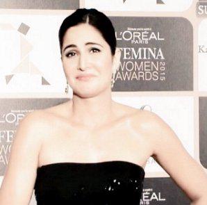 _ilama96's tweet photo. تعبيرات فيسهااا تجلططططط
#katrinakaif #LPFWA2015 http://t.co/EklIDOHsqs
