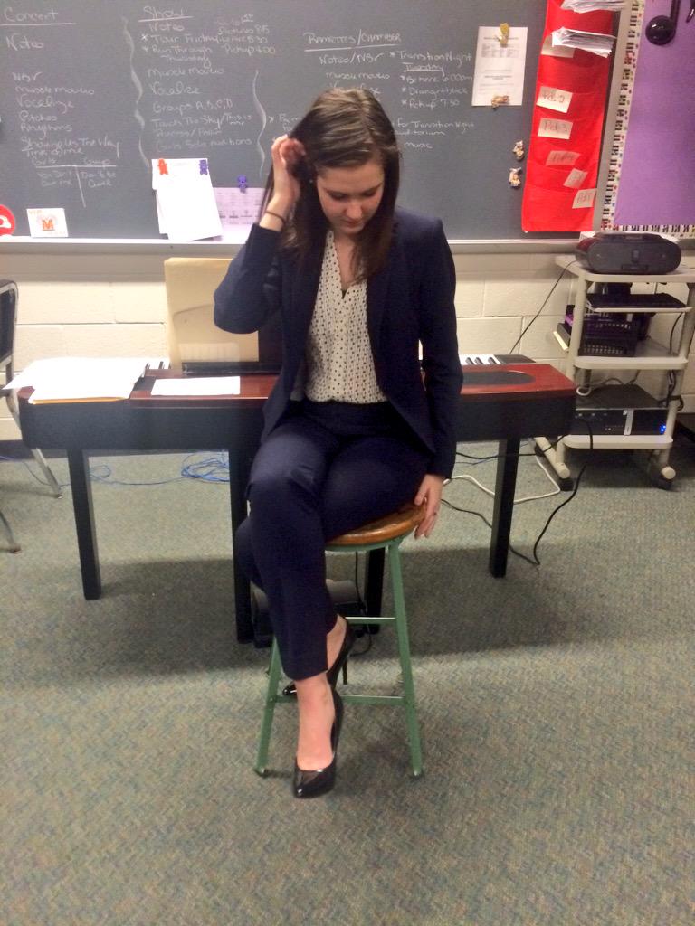maaaeeegaannn's tweet photo. sassy&classy ππ #SeniorInterview http://t.co/zRfeX7Epwg