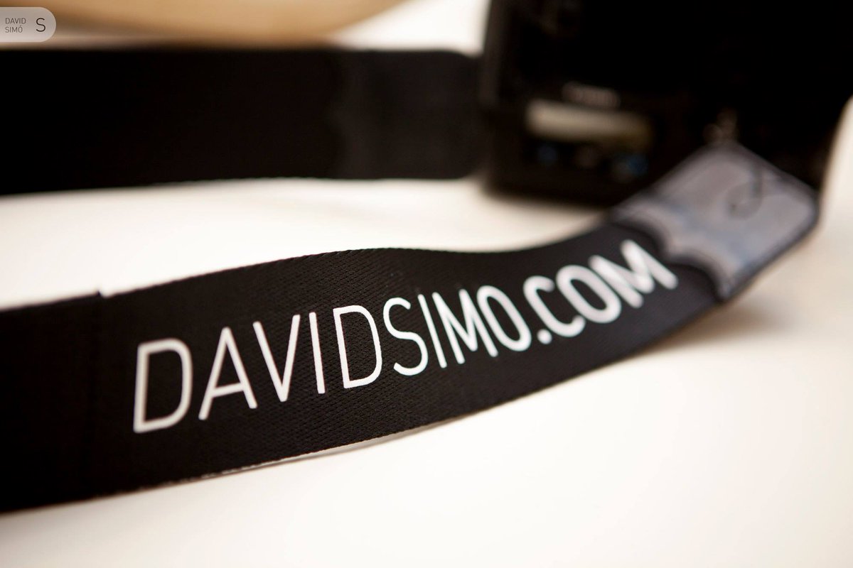 custom_strap's tweet photo. camera strap created by here: http://t.co/PwAW2wxC70 http://t.co/K55rbskM2m