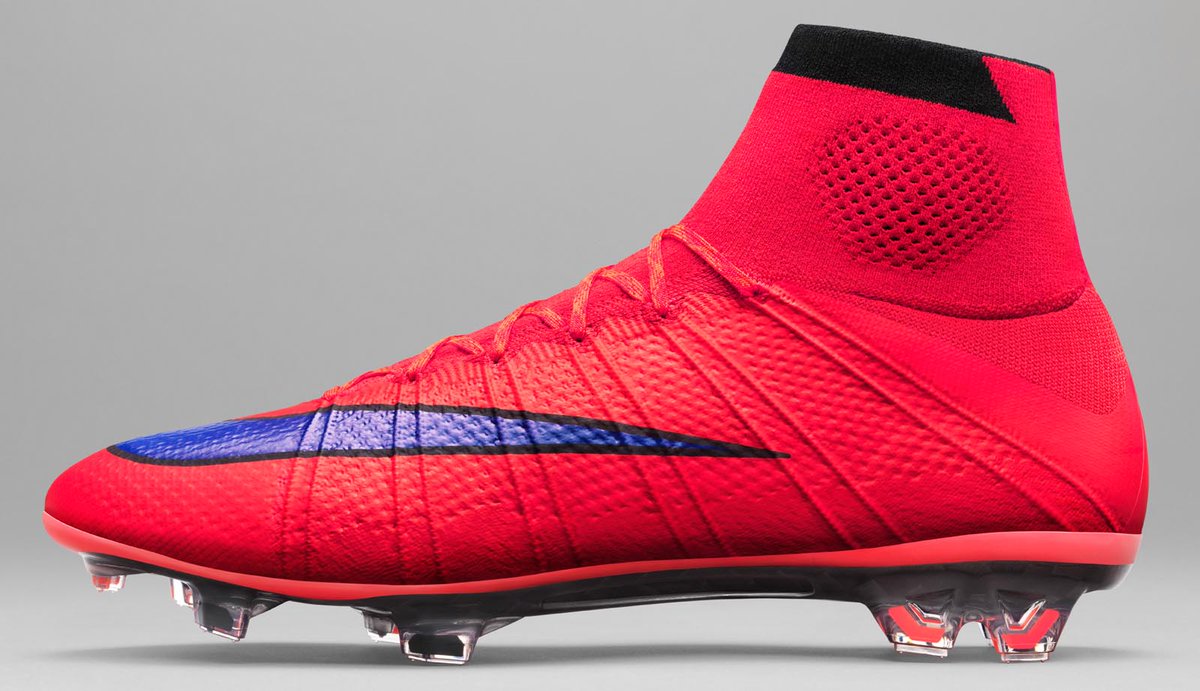 SoccerCorner's tweet image. What color do you want on your feet? #intenseheat Coming soon...