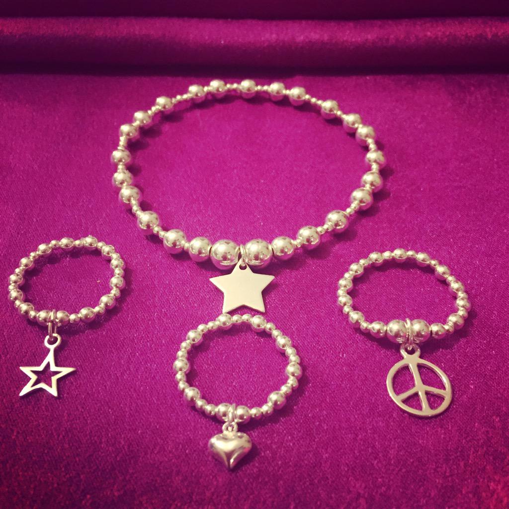 CharmingQuite's tweet image. 