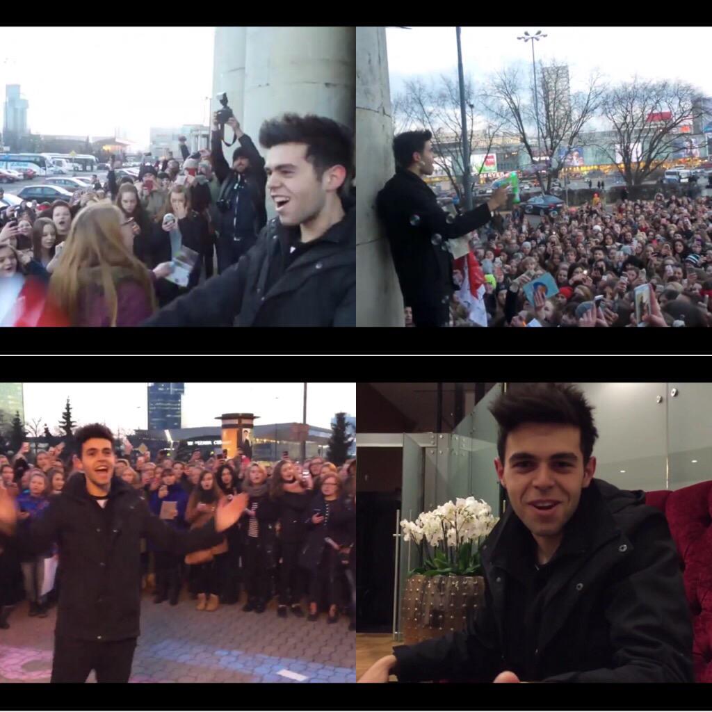 This video gave me the goosebumps, James was so happy, I\m glad u got to spend ur bday in Poland :) 