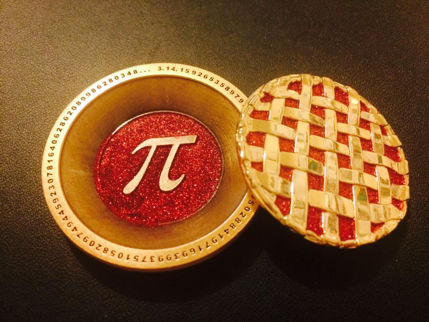 tyjclift's tweet image. MT @thegeojunkie: I absolutely LOVE my new PI geocoin! #geocaching 
#TGClass
