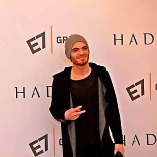 Askmelnr's tweet photo. @lnrhsynv tatlıların tatlısıı samimi insan 😍  #elnurhüseynov #ElnurHuseynov  #hourofthewolf http://t.co/PTMX8AyjAN