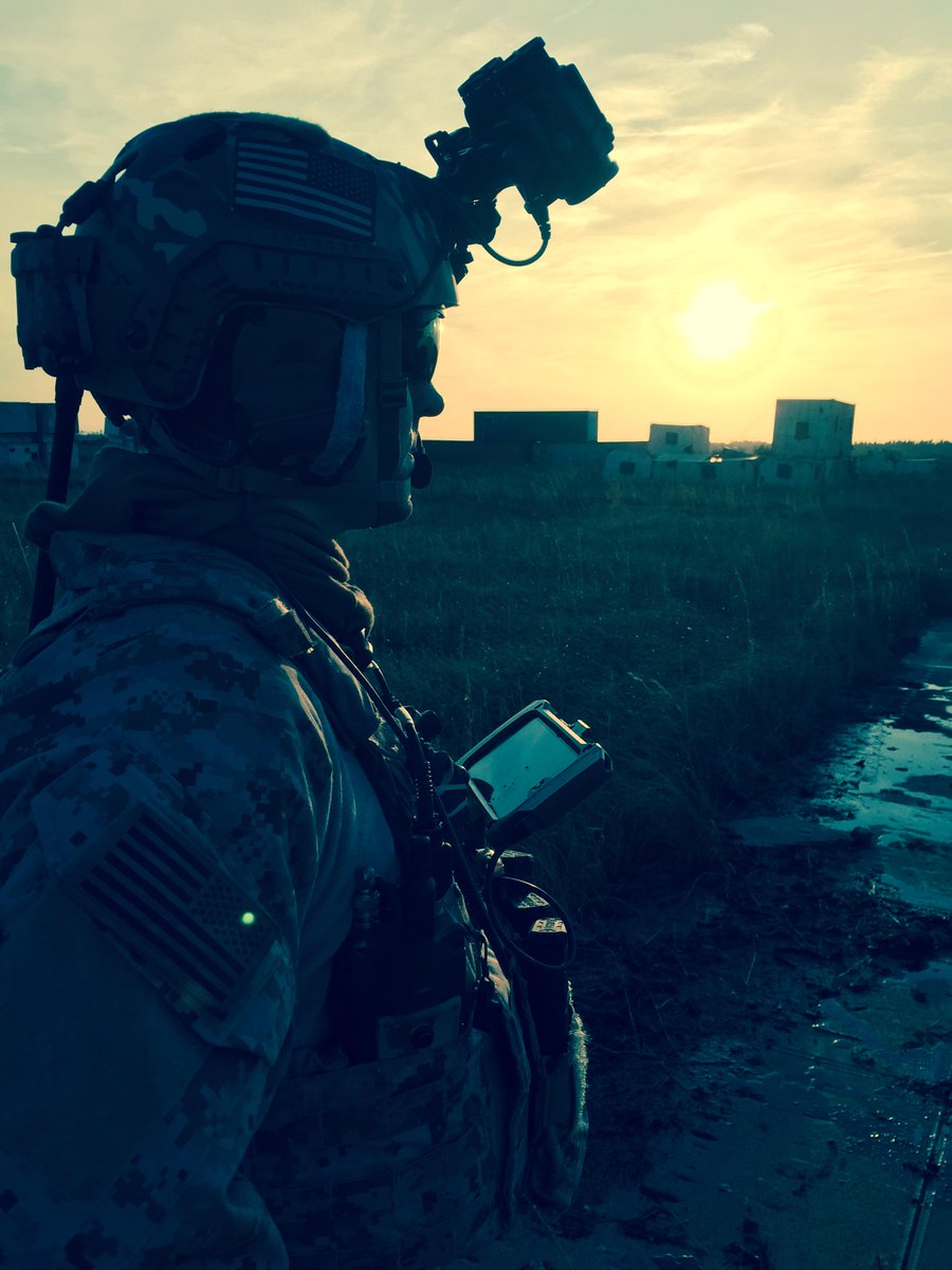 JuggDef's tweet image. More U.S. SOF employing the Galaxy Note-II Juggernaut.Case™ on an Op @JuggDef #android #rugged #smartphone #military