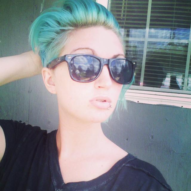 #StudLife #Lesbian #BlueHair Don&#039;t Care. #AlanaRains AkA Miss Rains http://t.co/4x8v4F4Dku<a href="/tag/studlife"class="tags">&#35;StudLife</a><a href="/tag/lesbian"class="tags">&#35;Lesbian</a><a href="/tag/bluehair"class="tags">&#35;BlueHair</a><a href="/tag/alanarains"class="tags">&#35;AlanaRains</a>