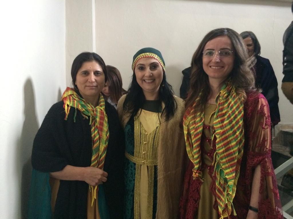 Her gün Newroz olsa... :)