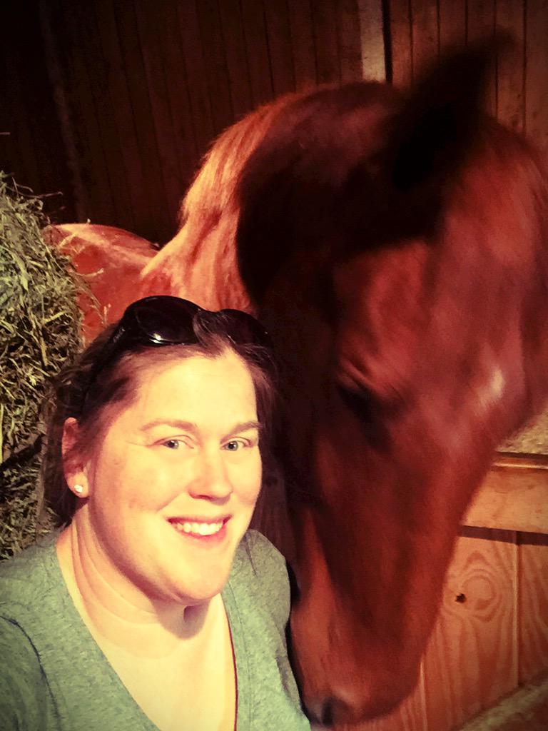 Neighland's tweet image. Snuggles with Soph today! #neighland #davanza #neighlandfarm