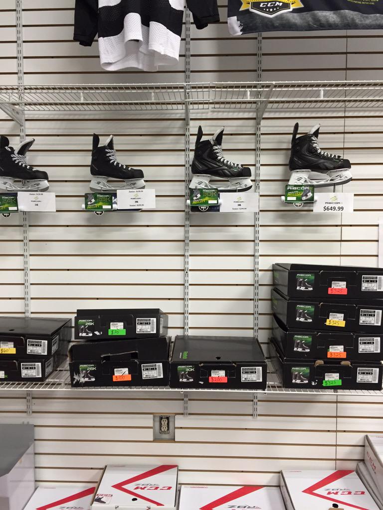PIAS04101's tweet image. Clearance sticks 40-50% off, Bauer Vapor and Reebok Ribcore skates 50% off! 
**in stock only**