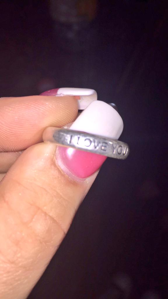 laciee_diane's tweet photo. My little sisters ring her boyfriend got her😍😍❤️; I want one... So cute 😩😅 #jealous #iloveyou #tothemoomandback http://t.co/EcVRzlRTY6