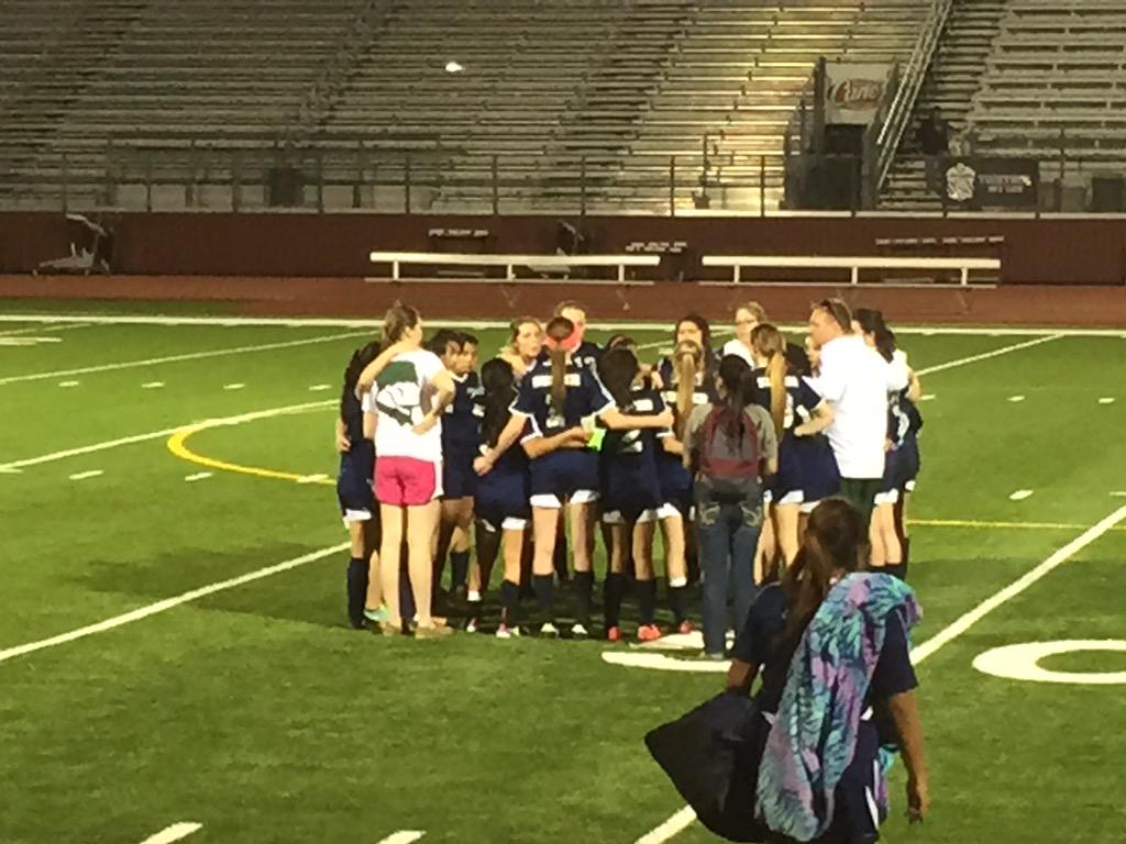 Enjoying the last game @Ruddgirlssoccer @CoachWCompton