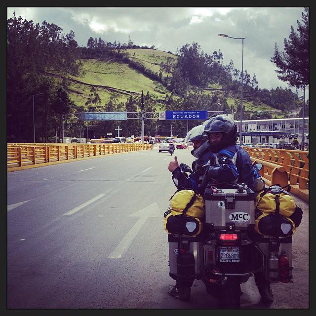 AdventureTrio's tweet photo. Equador!  @BMWMotorradUSA @TouratechUSA @SchuberthNA @BMWMotorrad #mccloud #Equador #southamerica #familytravel http://t.co/eQtTbcvZS3