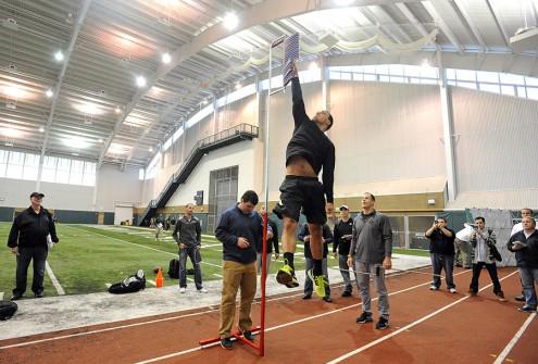 PostBroncos's tweet photo. 16 scouts from 12 NFL teams, including the Broncos​, attended QB Garrett Grayson's pro day. http://t.co/iTZrBwQ2aa http://t.co/HG099NopSj