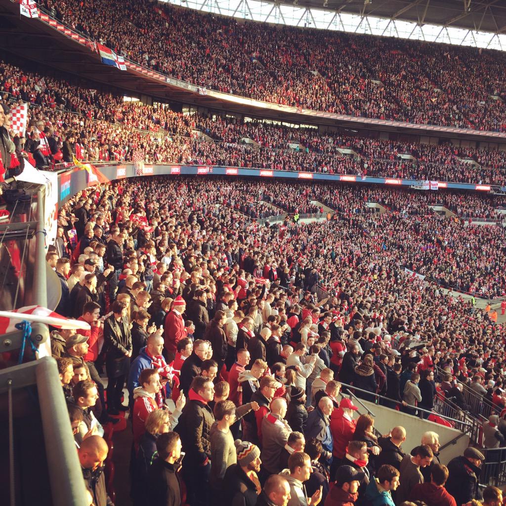 Just a tiny example of how many Bristolians rocked up to Wembley on the weekend ⚽️#Wembley #Bristol <a href="/bcfctweets/">Bristol City</a> #BCFC