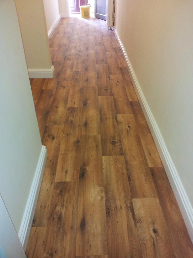 mcl_matthew's tweet photo. Entrance hall in a R12 rated slip resistant vinyl flooring,all preparation work carried out before hand,looks awesome http://t.co/k6HJvPYAwT