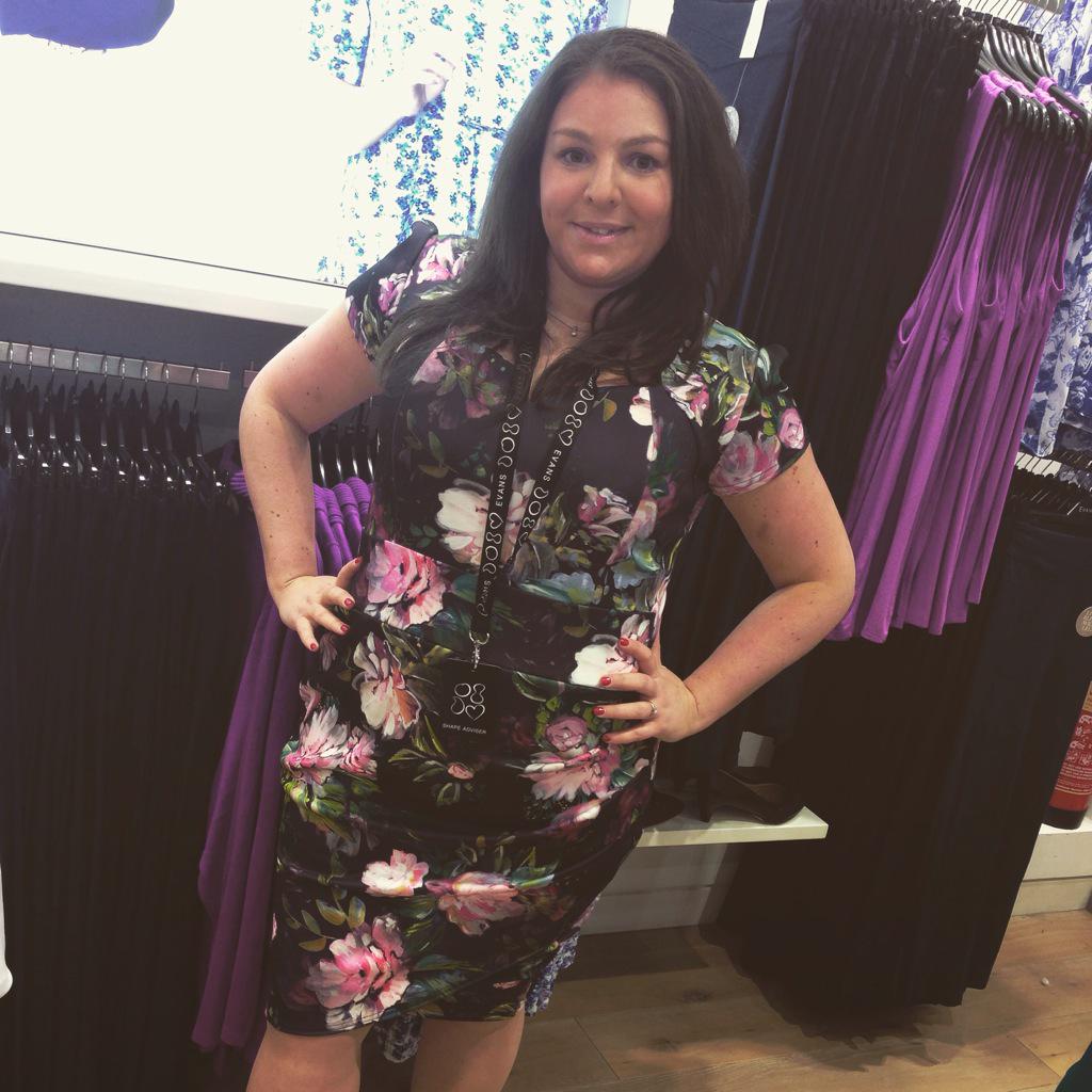 pemmas041012's tweet photo. @missgemcollins everyone on my fb loves this dress on me!! X http://t.co/GBBOC5grc5