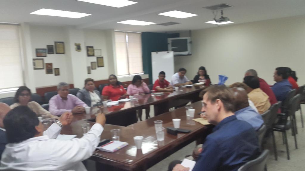 ANDES21_JUNIO's tweet photo. ANDES 21 DE JUNIO sesionan con Titulares del MINED  para presentar propuesta  Pedagógia Alternativa de Calidad. http://t.co/A8DSAQ9fe7