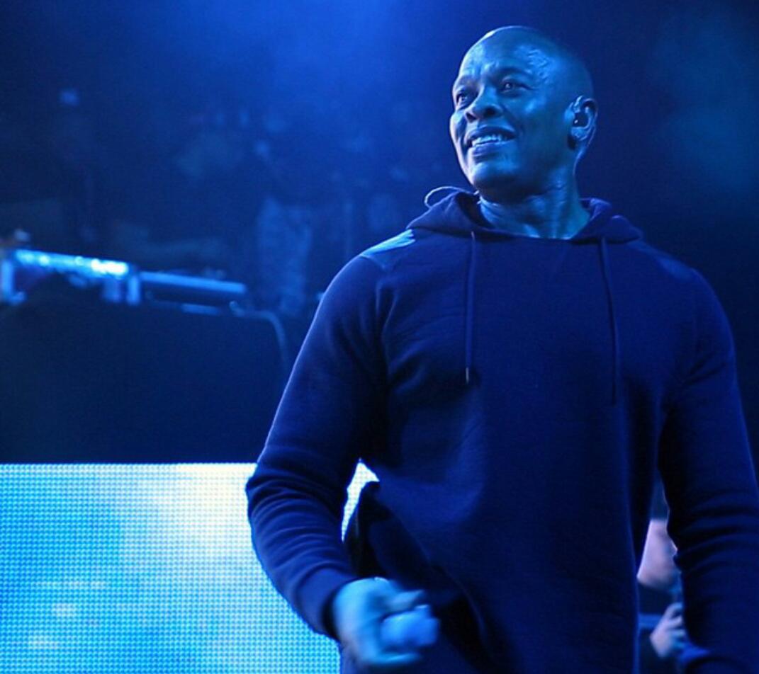 BloonStudios's tweet photo. Who tuned in for @iamdiddy &amp; @RevoltTV's #PuffSnoopMSG show last night? It was way too live!!! NYC was going 🆙 http://t.co/U9myvo3cJC