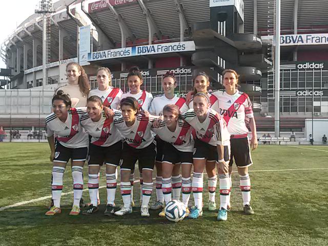 #River #FúbolFemenino Nuestra 1° División goleó 24-0 a @ClubAlmagroOk por la primera fecha del torneo @afa.