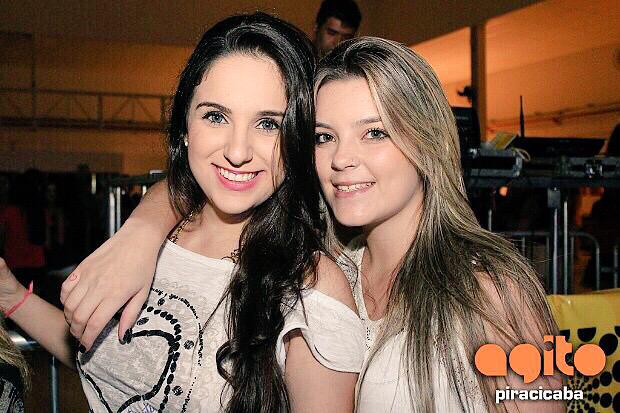 _ttdarapha's tweet photo. Incomodamos um pouco!! Hahahaha #sempredabom 💥💥❤️❤️🚫🚫💁🔞 @FernandaGoldoni http://t.co/Z2ivo71F4G