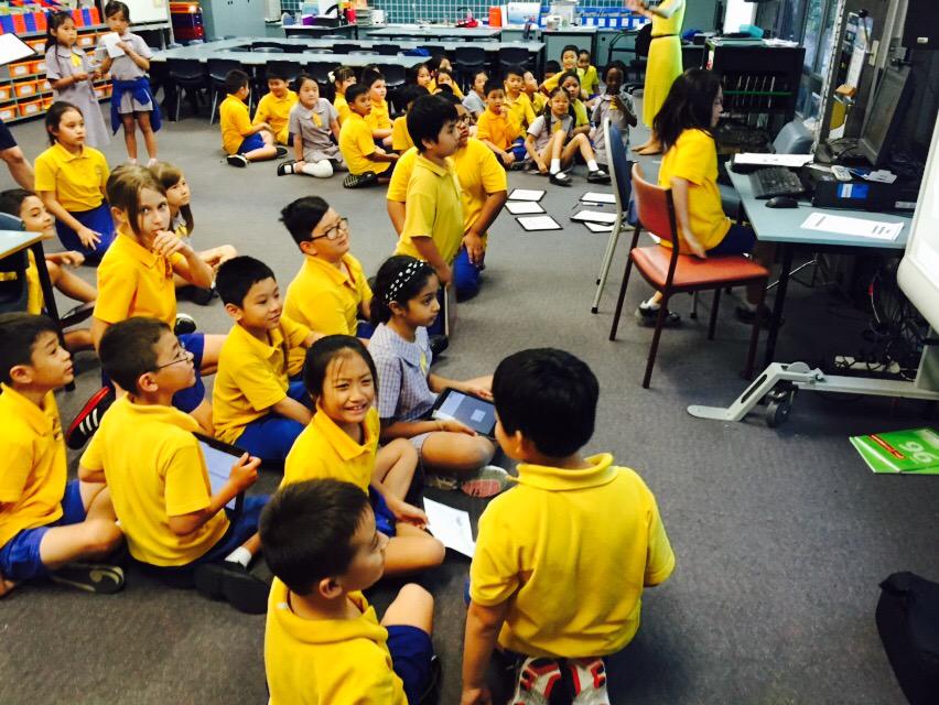 CabraPS's tweet photo. Our Year 3 Ss on a mystery Skype call with students from around the world. #mysteryskype http://t.co/rMQBnsG2bG