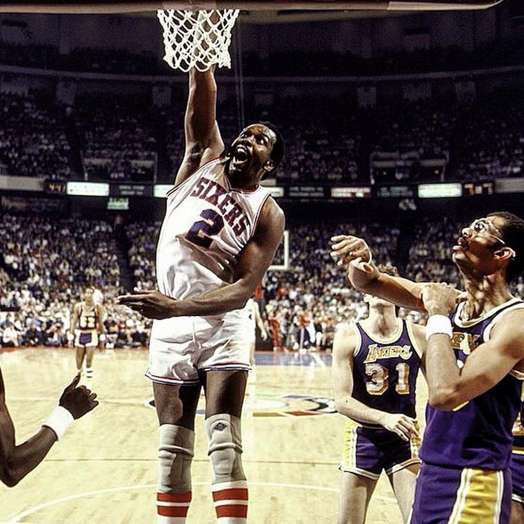 Happy 60th birthday to NBA legend Moses Malone! 