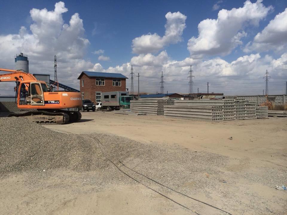 23Bulgaa's tweet photo. 4-r tsahilgaan stantsiin zvvn urd mash ashigtai bairlaltai beton edleliin vildwer yaraltai xyamd zarna 99827878 http://t.co/Kjzpb17Y24
