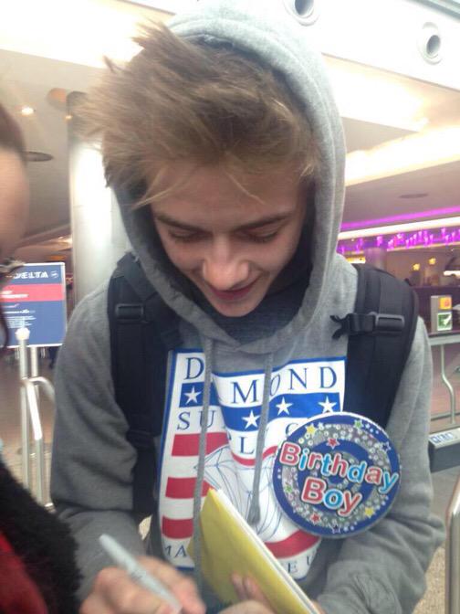 HAPPY 19TH BIRTHDAY JACK EDWARD JOHNSON I AM BEYOND PROUD OF YOU AND I HOPE YOU FIND A BABY DAQUAN 