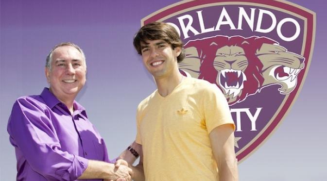 liputan6dotcom's tweet photo. Kaka Bangga Pernah Kalahkan Messi-Ronaldo http://t.co/D07epLincs http://t.co/nnR4gA3MmS