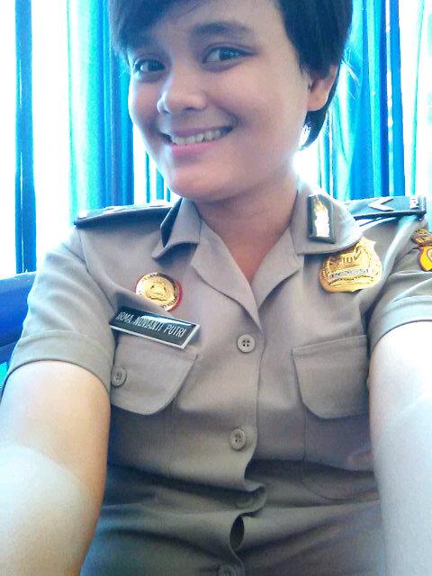 indrapraztiawan's tweet photo. Irma novianti putri :* http://t.co/XFuZfWv2xn