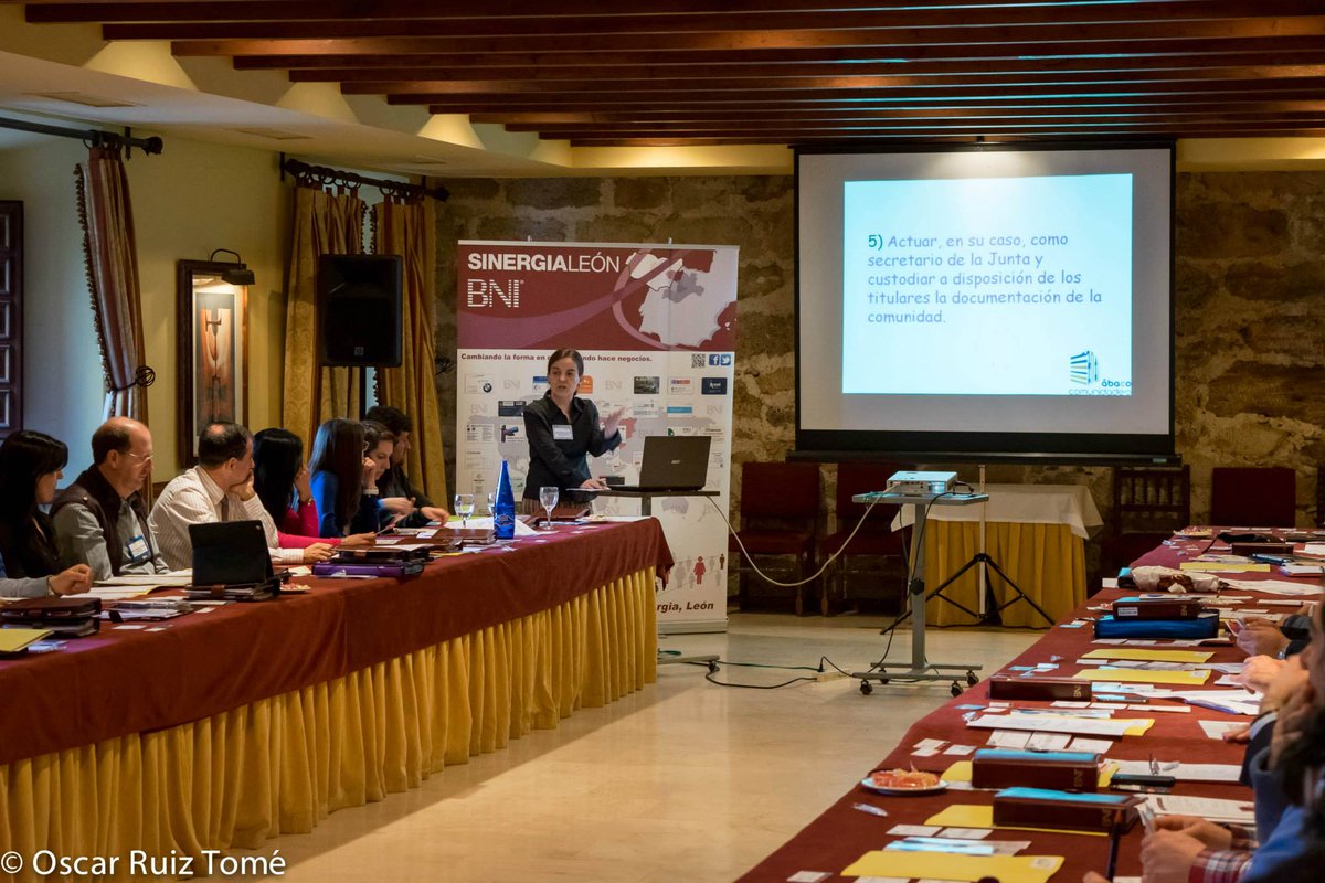 abacomunidades's tweet photo. Presentando @abacomunidades ante #empresarios comprometidos por la #calidad y el servicio al cliente @SinergiaLeon http://t.co/j5fr7YBC5l