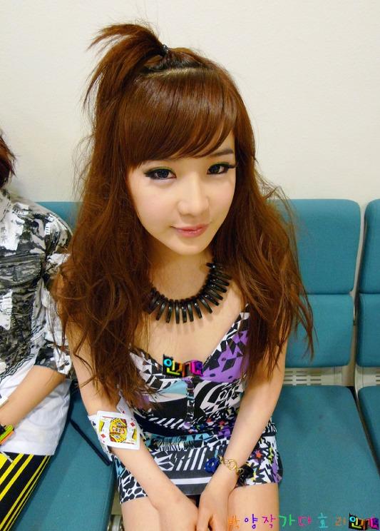 Happy Birthday,my baby girl~ >< Come back,we need u.. T^T Park Bom is a Stitch!!?? She\s cute!! Lol XD 
