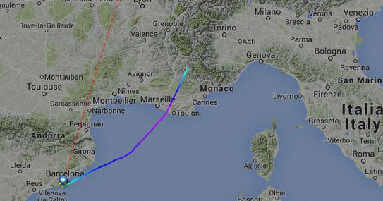 ElNuevoDia's tweet photo. [ULTIMA HORA] Avión se estrella en Alpes franceses | Llevaba 142 pasajeros  http://t.co/AkHExw0y4a http://t.co/qpUt79lzgw