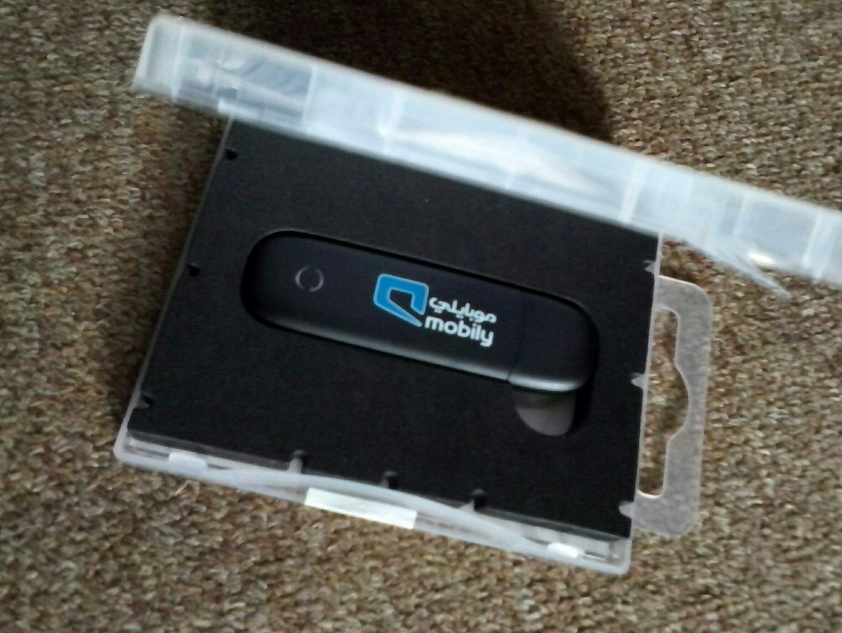 antonbazztian's tweet photo. Paketnya sudah datang, semoga kompatible sama decodernya... ben iso nonton HBO walopun gk pake Ej Di (HD) http://t.co/z9k2ZDe83W
